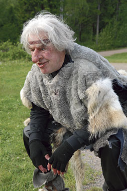 Hans namn stavas respekt