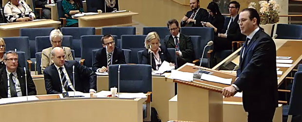 ”Det går inte att coacha bort arbetslösheten”
