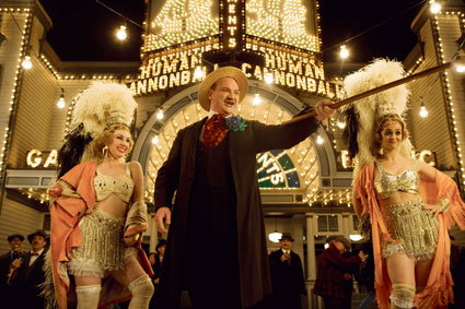 Gubbar och golddiggers i hypad tv-serie
