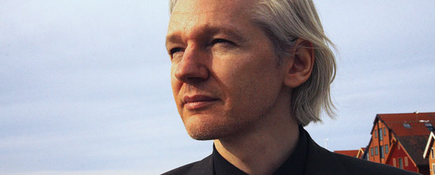 ”Varför är Julian Assange  det enda ansiktet utåt?”