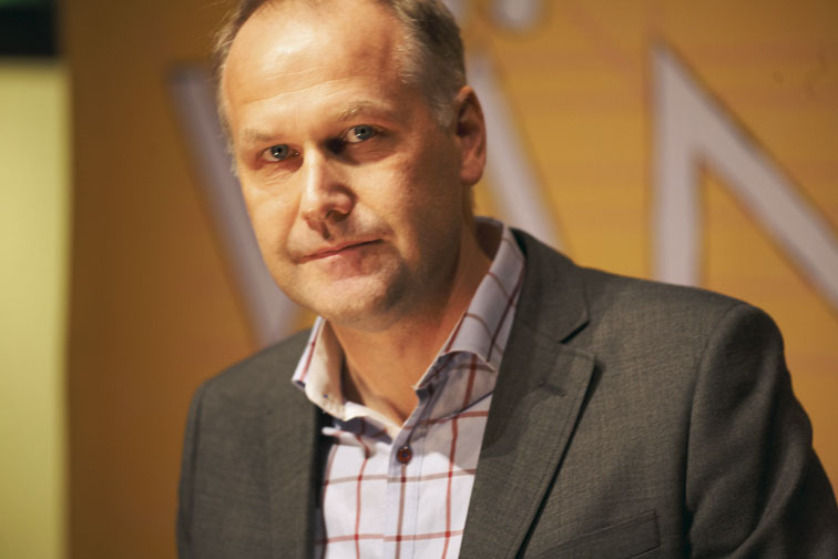 – Vi ska bry oss om de kinesiska diskarna!