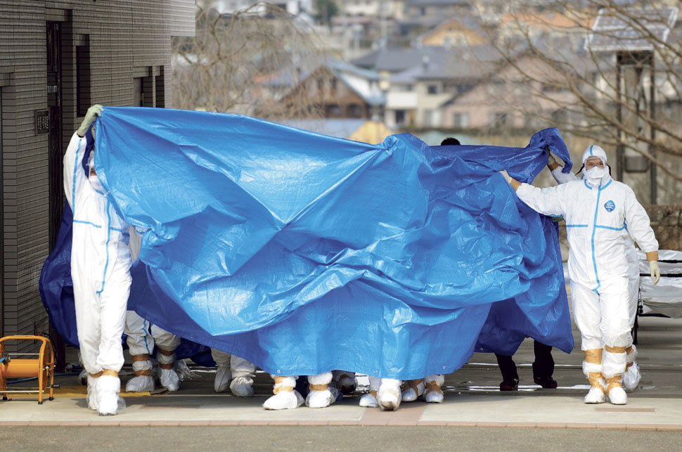 Maffian mörkar dödsoffer bland kärnkraftsarbetare i Fukushima