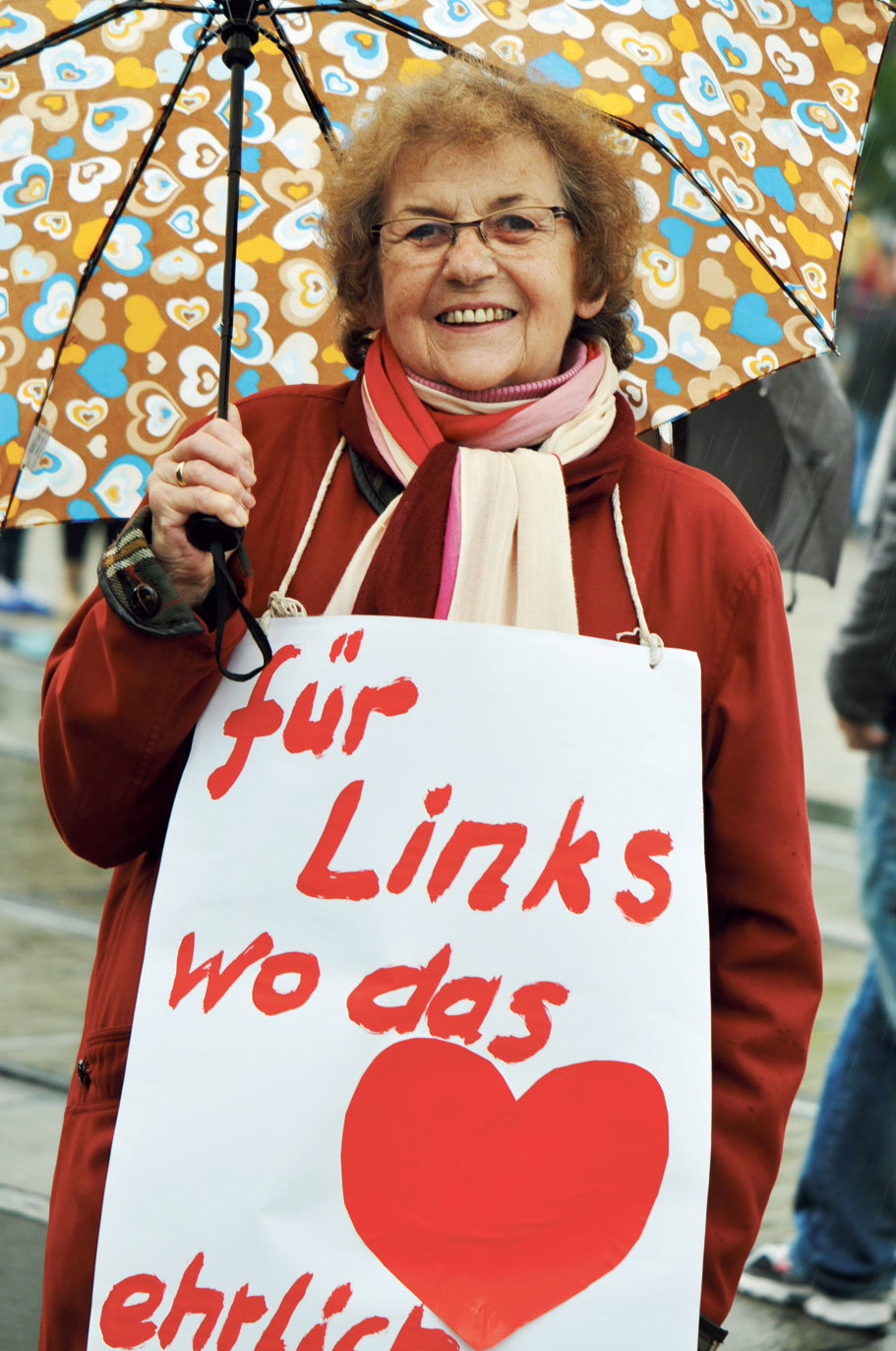 Merkel sitter kvar
