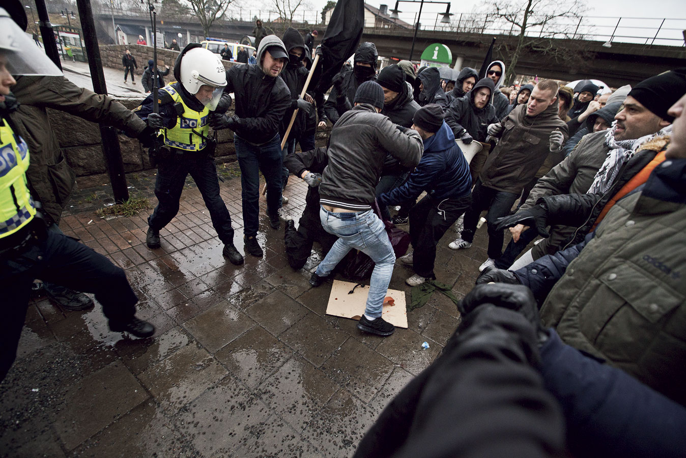Nazistisk attack mot manifestation