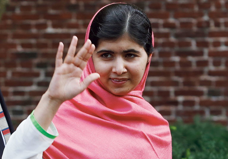 Fredspriset till Malala väcker hopp i Pakistan