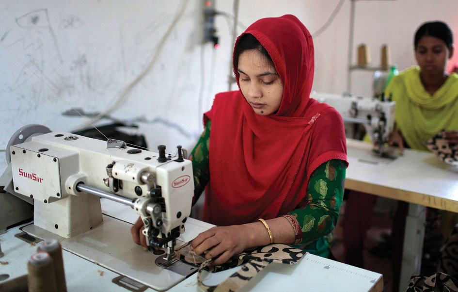 Fortsatt svåra villkor för Bangladeshs textilarbetare 