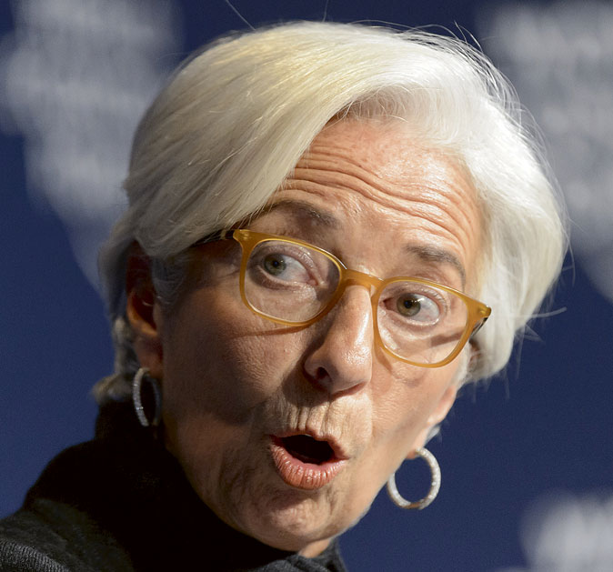IMF ligger bakom cynisk lönesänkarpolitik