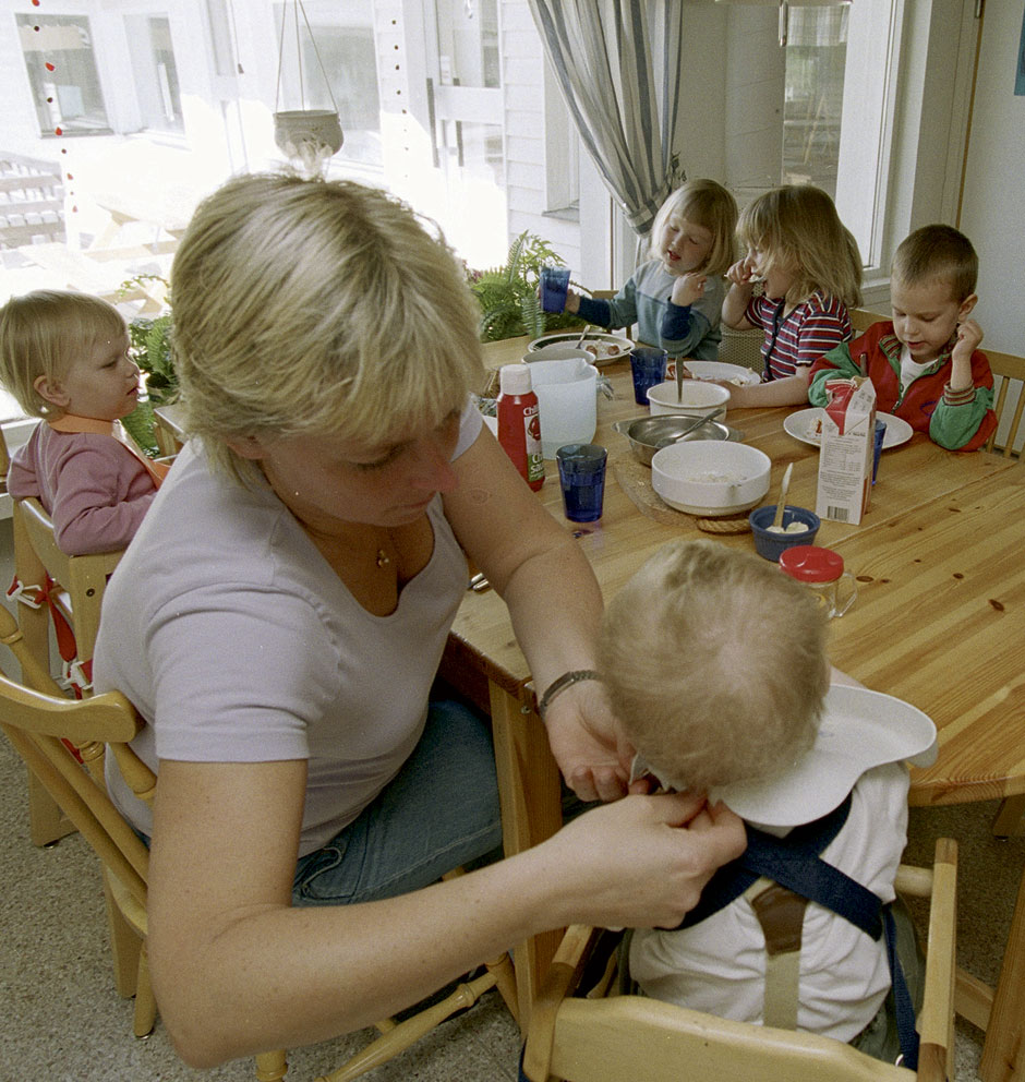 75 procent har för stora barngrupper