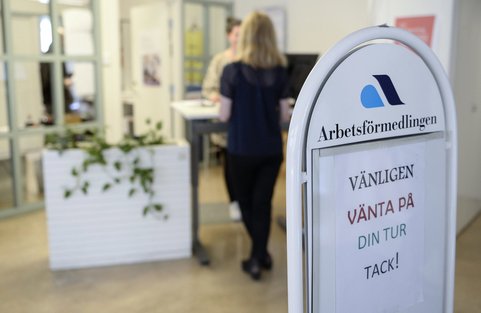 Regeringsmoralism slår undan benen för arbetslösa
