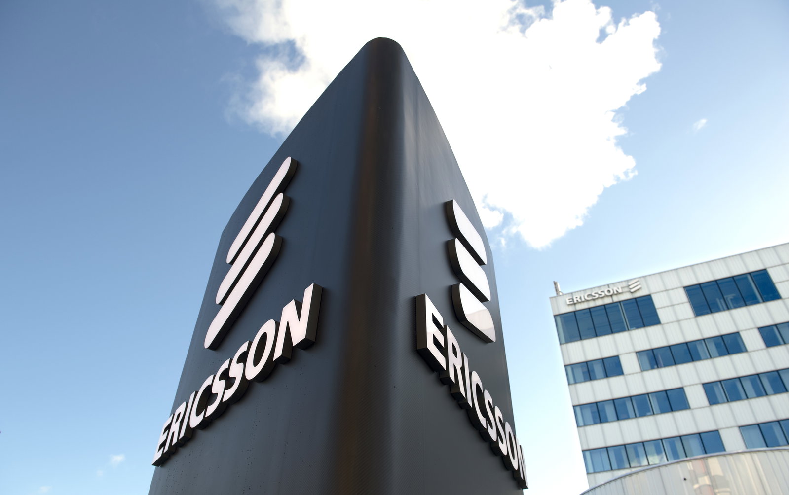 Ericsson killgissar sig ur krisen, tror dom