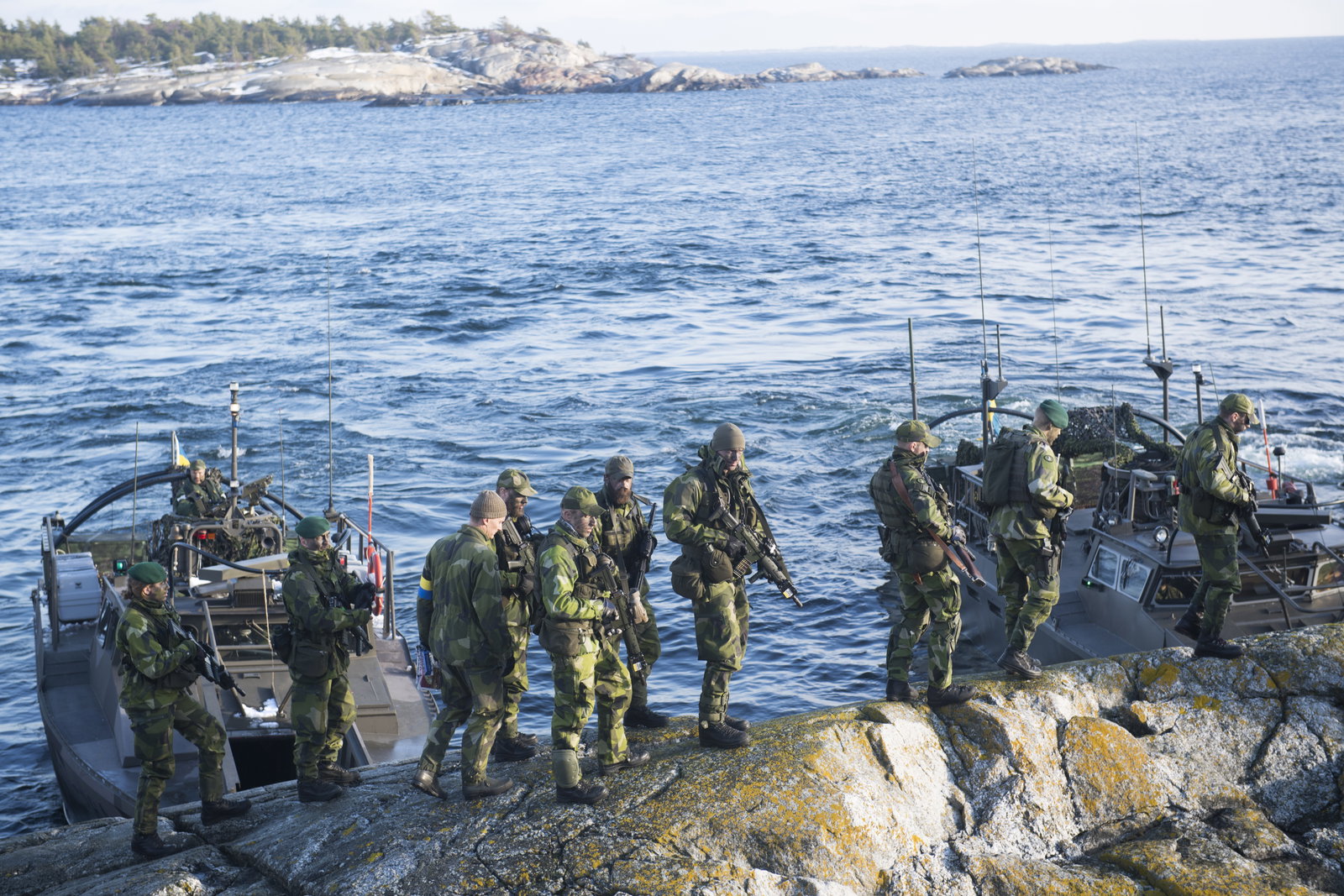 En infantil debatt om försvaret