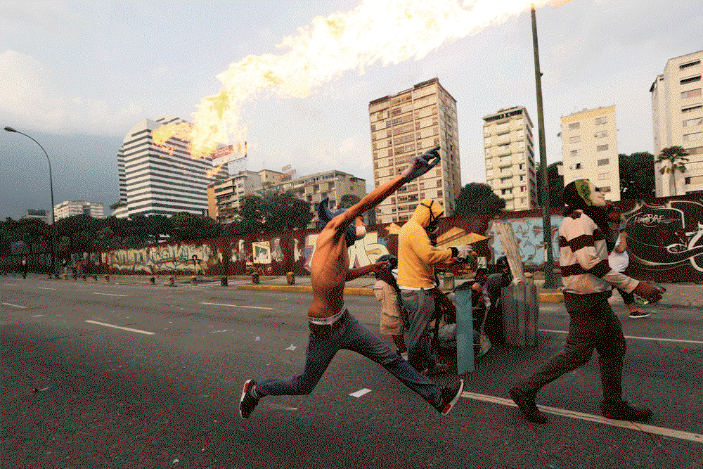 Eskalerande situation i det polariserade Venezuela