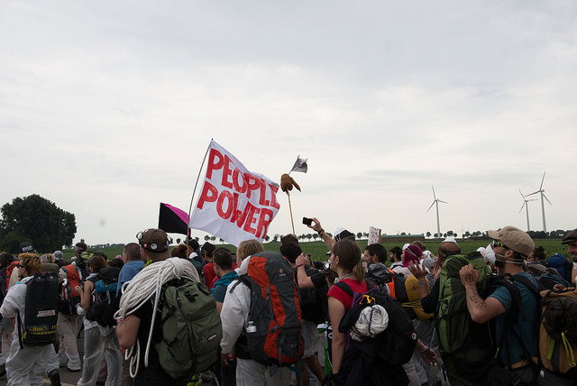 Konsumtion kan inte rädda oss från klimatkatastrofen