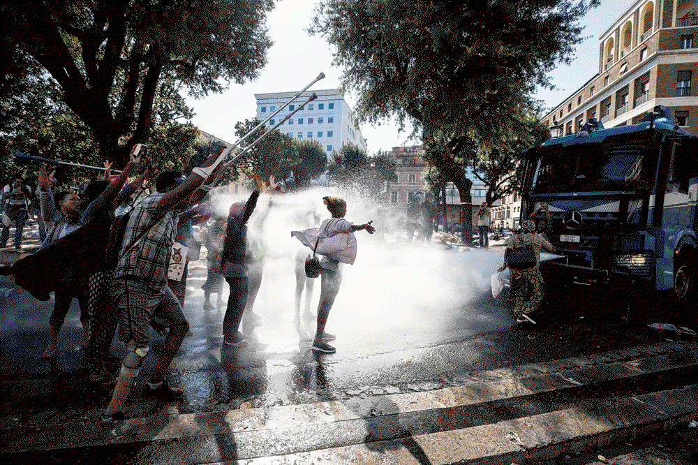 Politiskt explosiv flyktingsituation i Italien