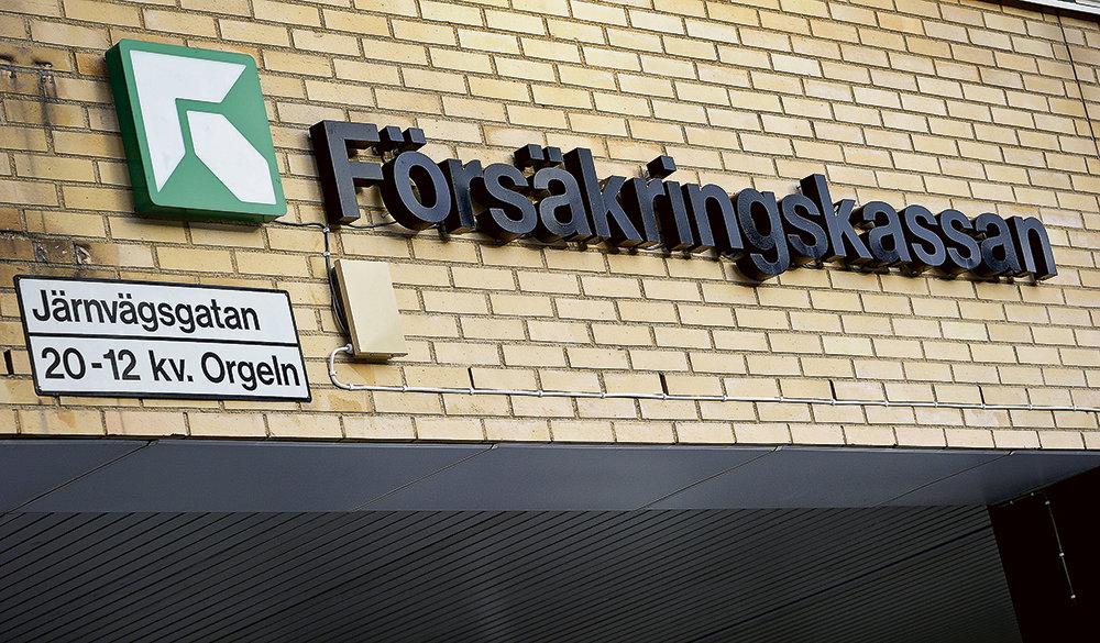 Försäkringskassan tvingar kvinnor till plågsamt samarbete