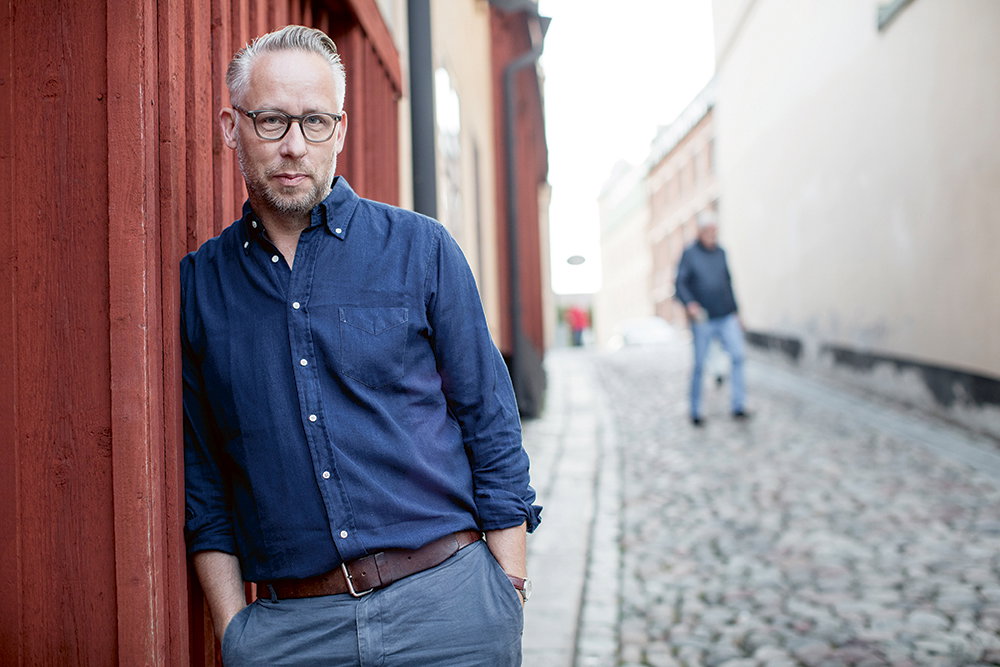 Marknadsför dig eller dö, avfolkningskommunjävel