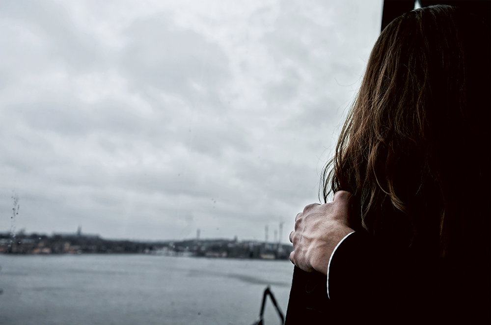 Kvinnor vittnar om vänsterprofilens sexuella övergrepp