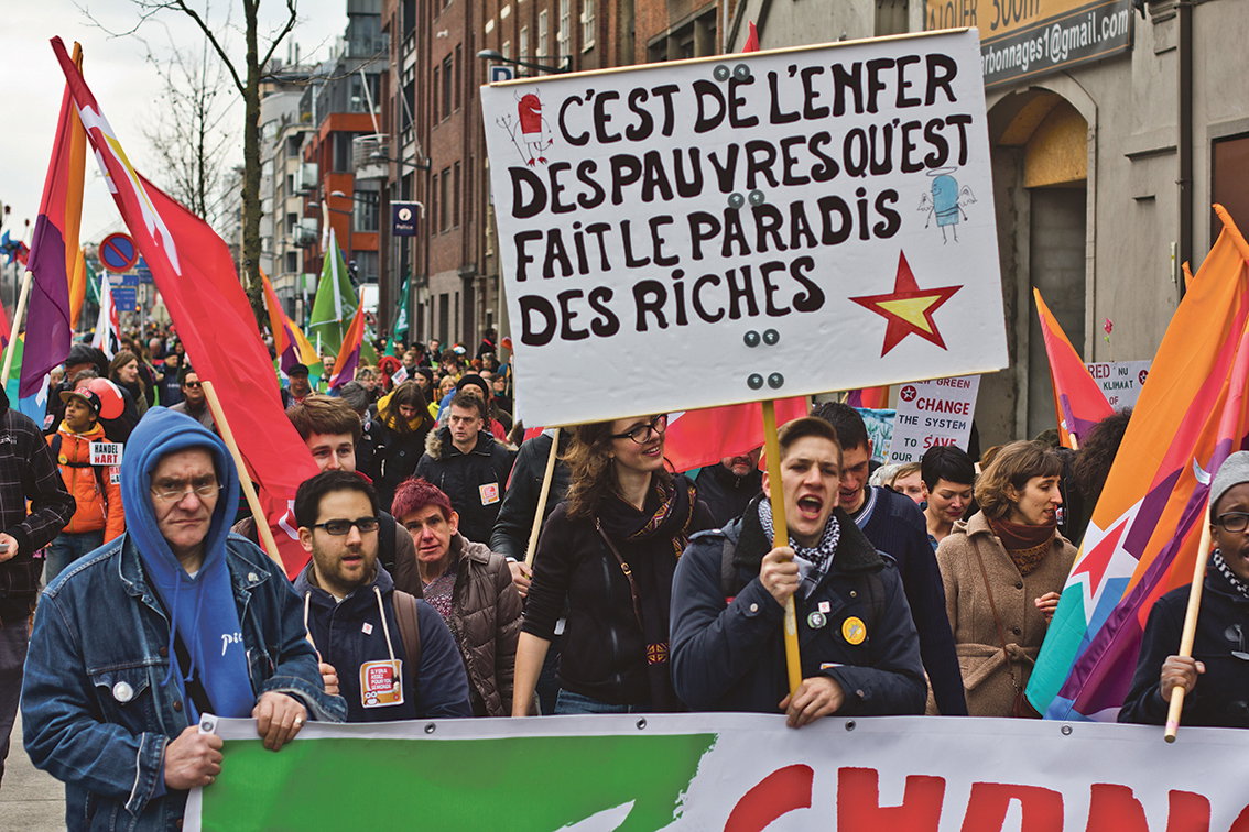 “Vi måste bekämpa både högern och socialdemokraterna”