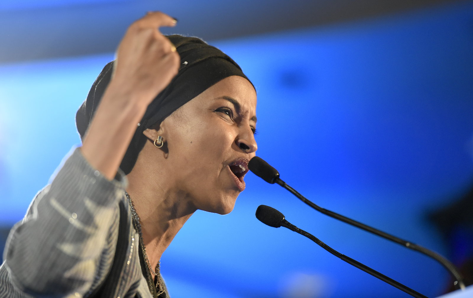 Demokratisk seger pressar partiet åt vänster