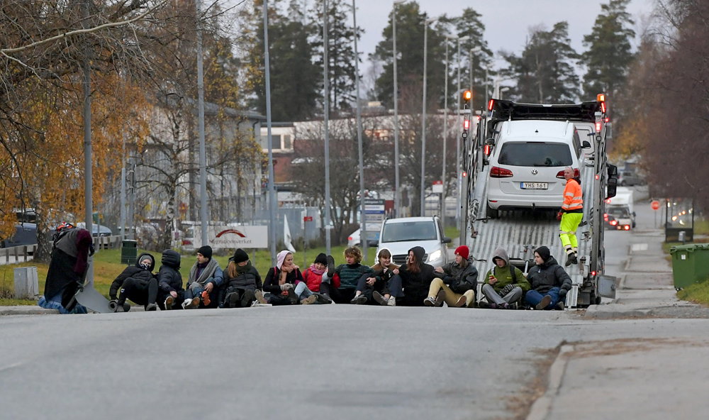Sverige: Dubbelmoralens supermakt