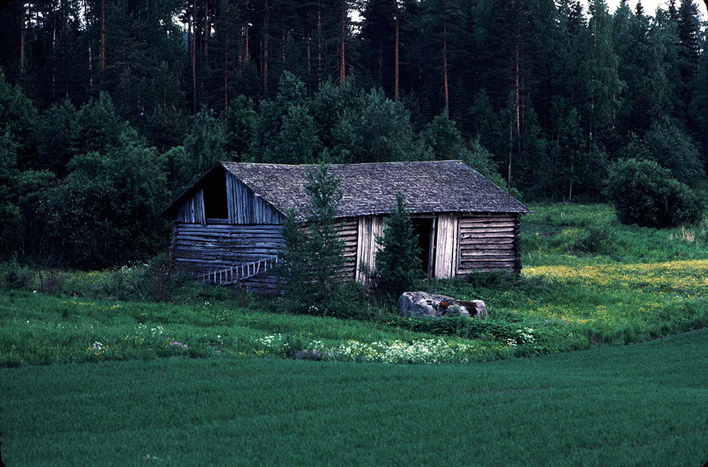 Ladan är full men gården förfaller