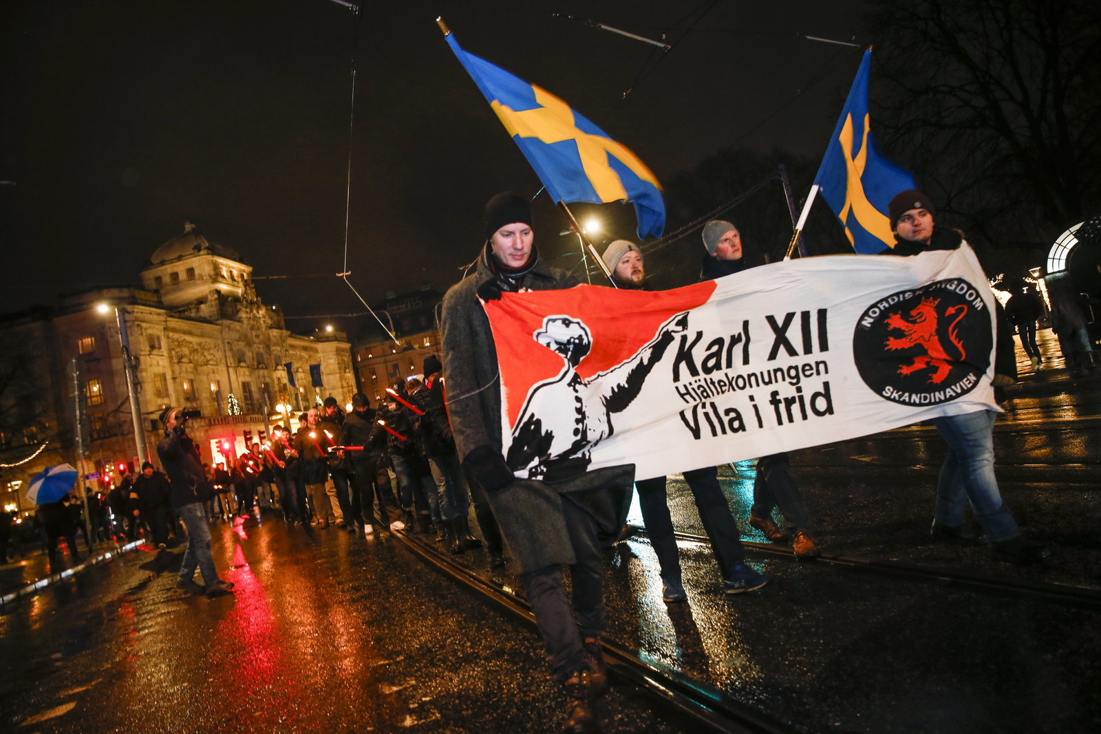 När det blev för jobbigt att vara högerextremister lade Nordisk Ungdom ned
