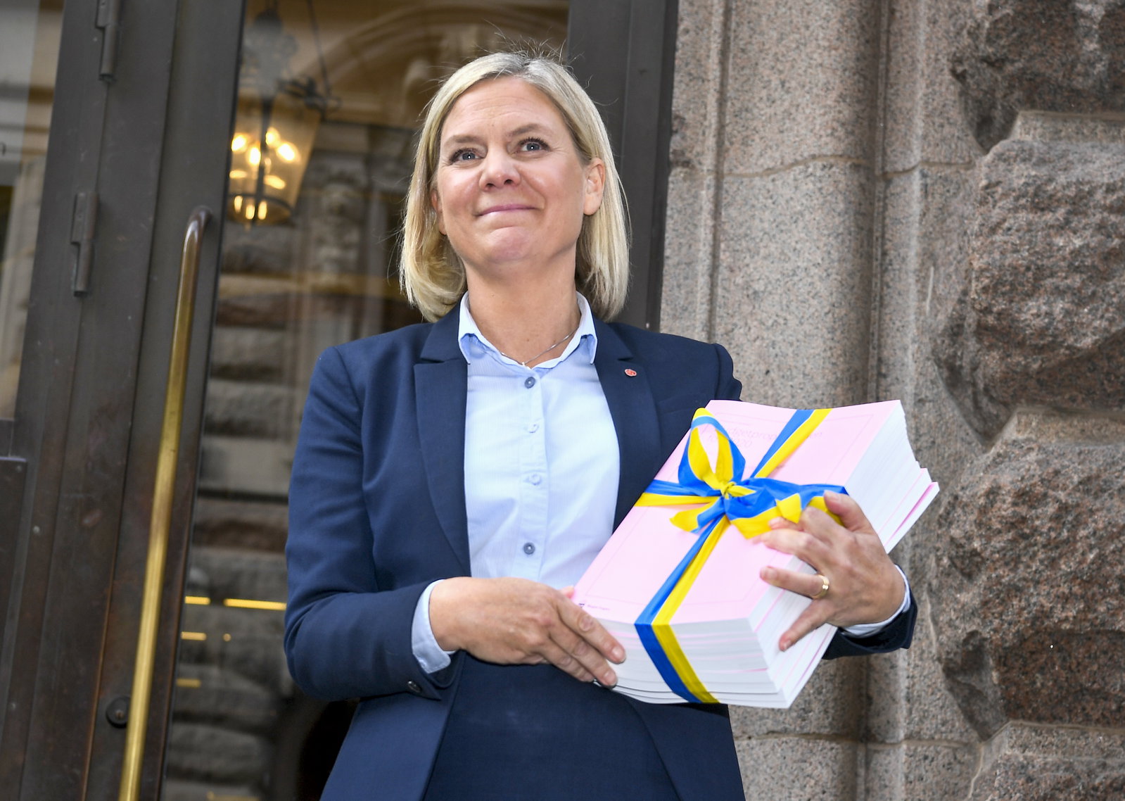 S förhandlade bort arbetarna ur budgeten – och alla är rasande