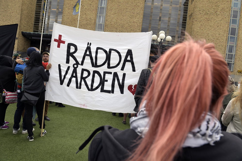 Hellre kaos i riksdagen än kaos i välfärden