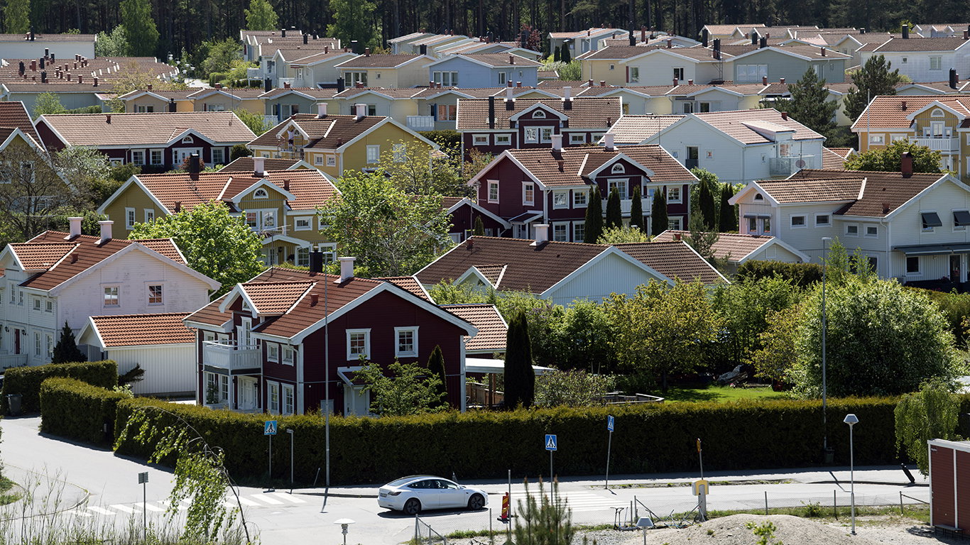 Medelklassen börjar likna arbetare