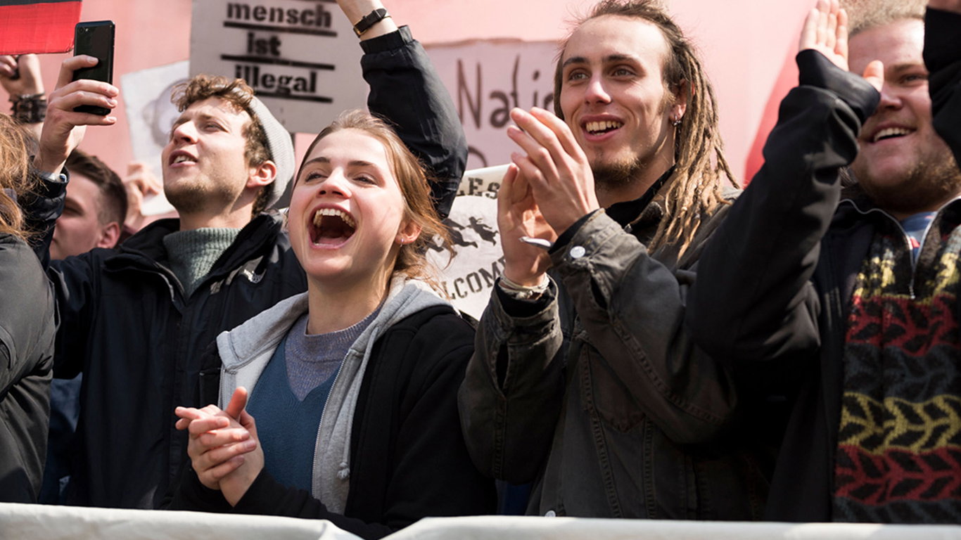 Relevanta frågor om antifascistiskt våld