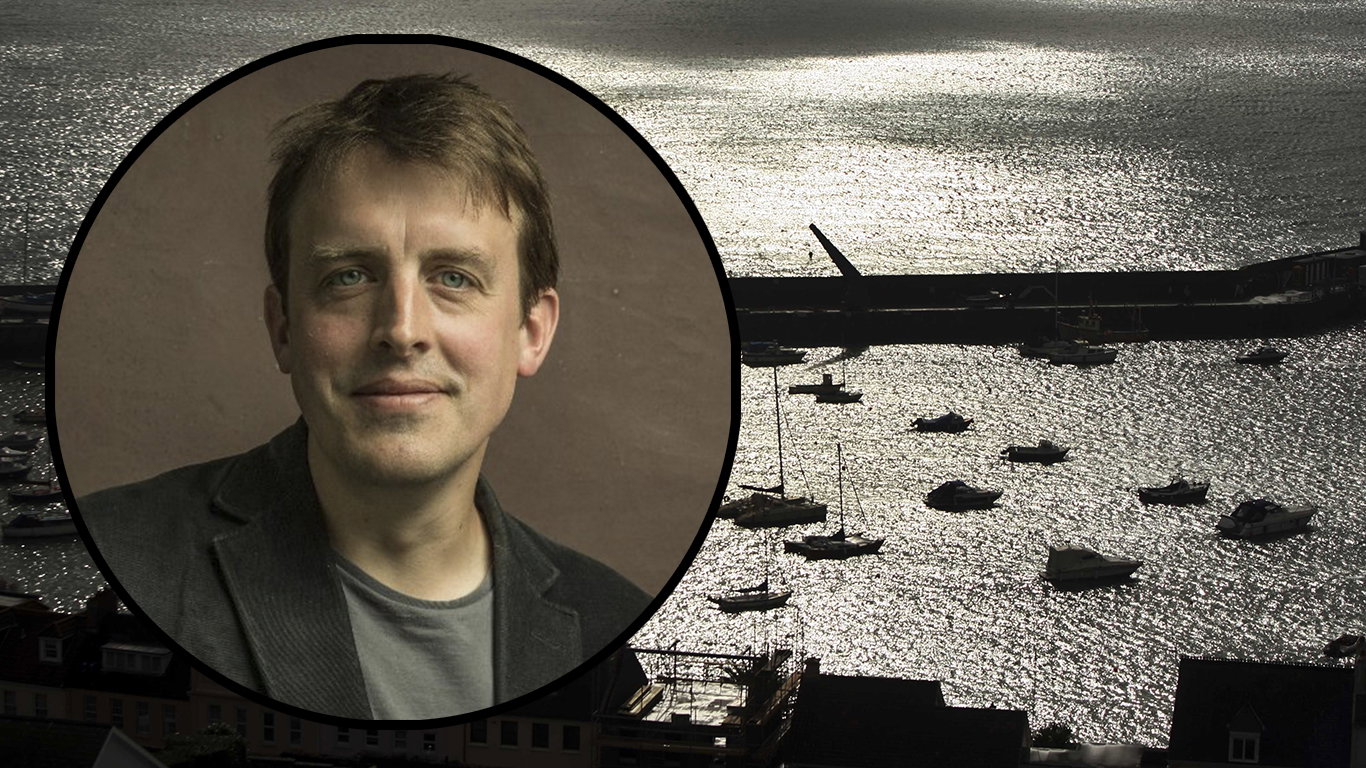 Finding Moneyland – jakten på de försvunna pengarna leder vilse
