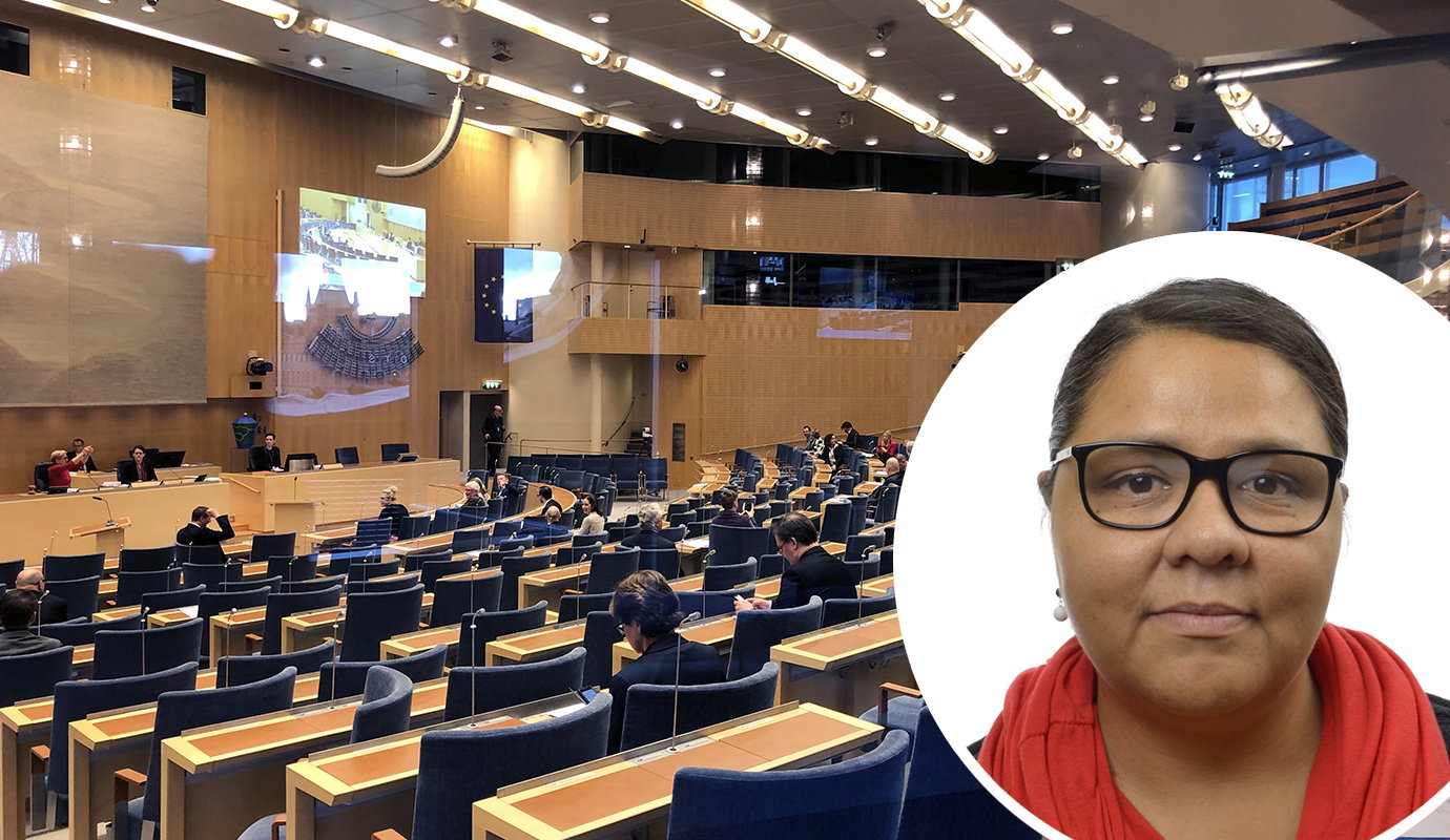 Vänsterledamot: “Misstroendehot är dubbeleggade”