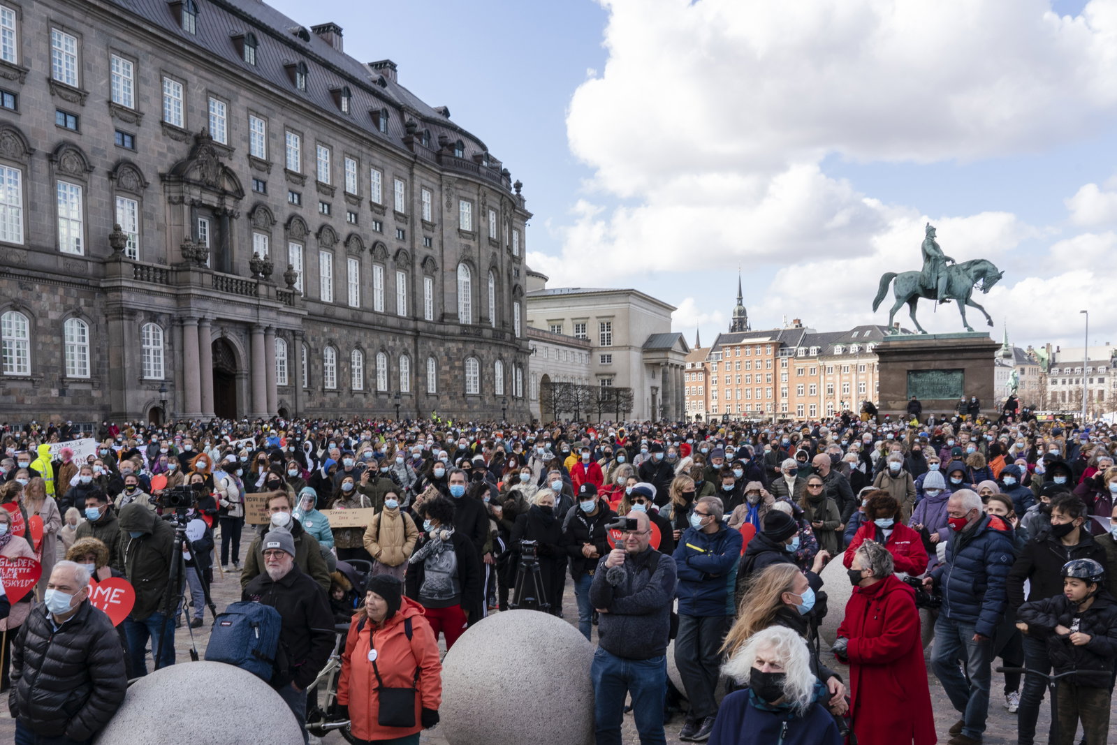 Danmark först i världen att skicka tillbaka flyktingar till Syrien: “Många kommer att hamna i Limbo”