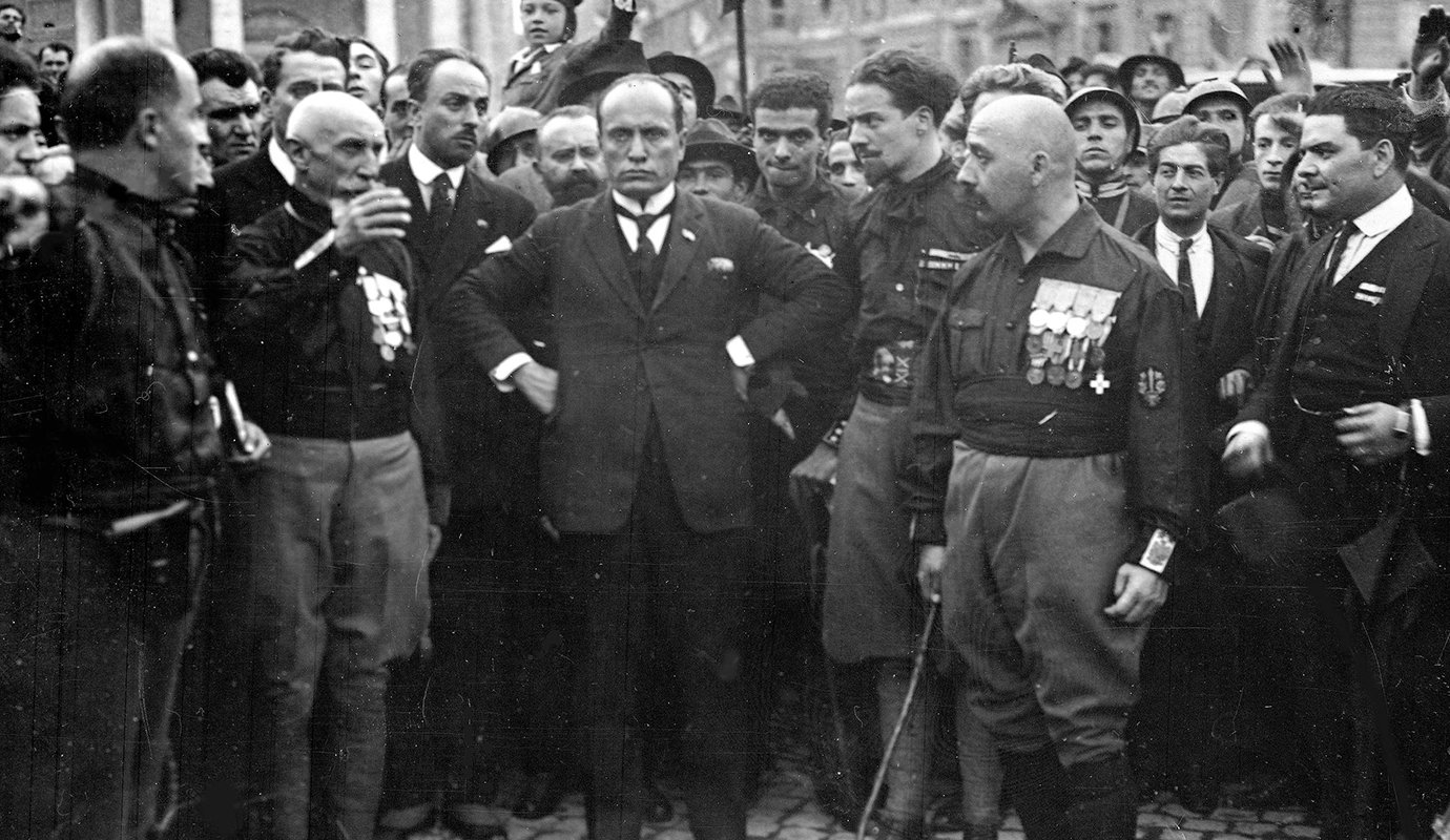 Postfascistiska Italiens bröder är Italiens största parti