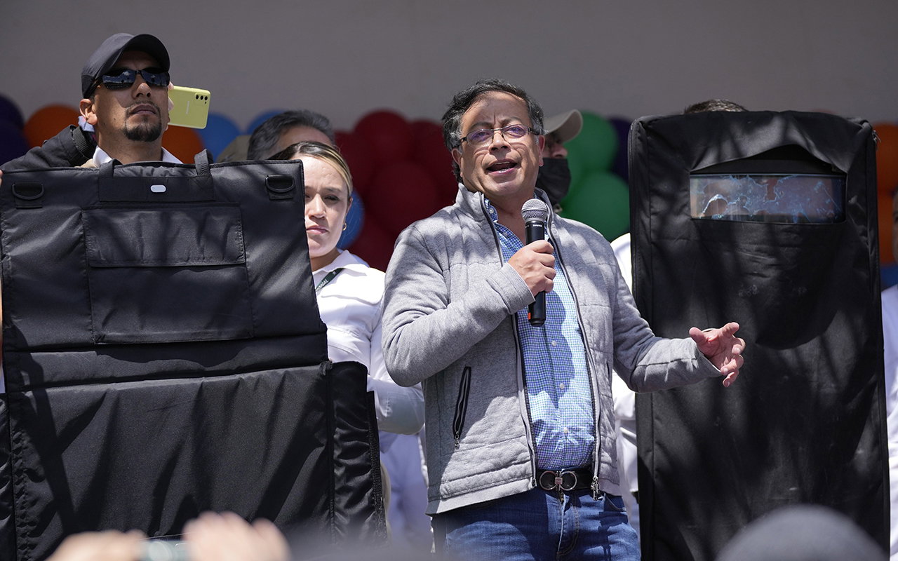 Gerillakrigaren kan bli Colombias president