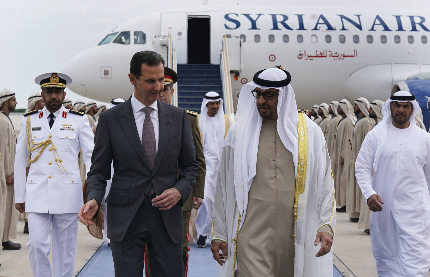 Arabvärldens intellektuella lämnar syrierna i sticket