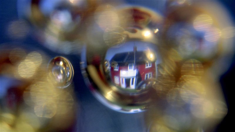 Sveriges privata bostadsbubbla bidrar till den ekonomiska jumboplatsen i EU. Foto: Janerik Henriksson/TT.