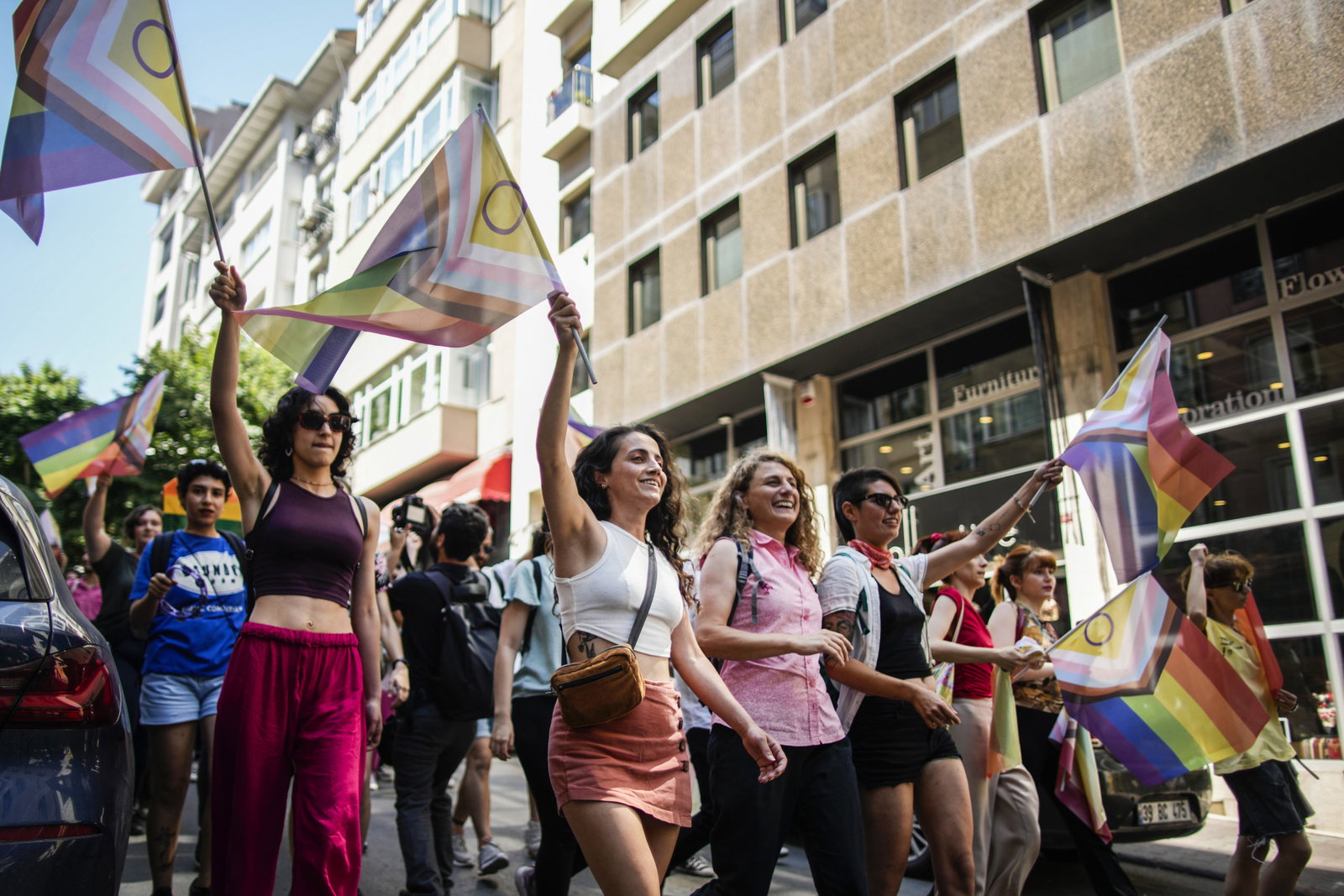 Motståndet mot homohat måste vara globalt