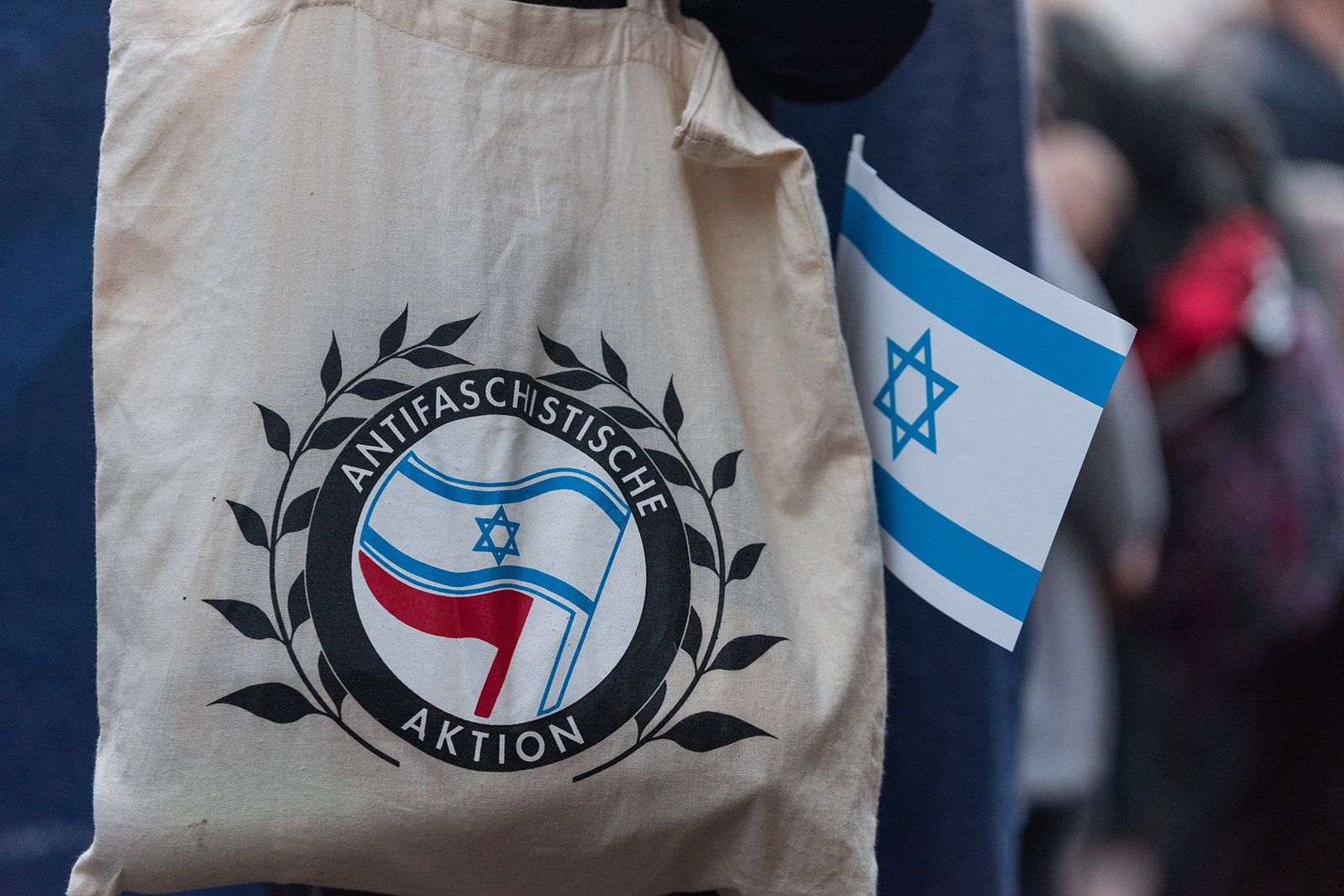 För Israel – mot Tyskland