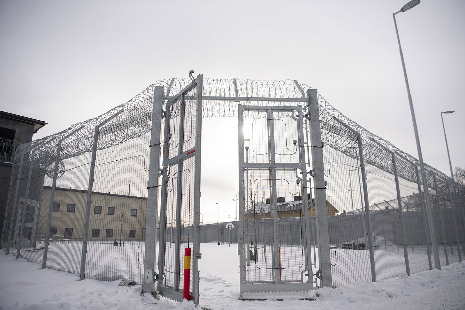 Narkotikapolitiken är nyckeln till privata fängelser