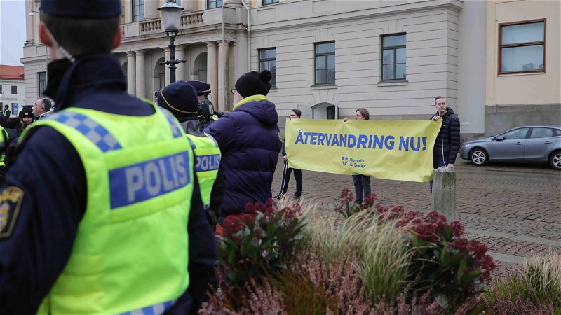 AFS demonstrerar i Göteborg. Enligt Expos nya rapport har torgmöten blivit en ineffektiv metod för extremhögern. Foto: Adam Ihse/TT.