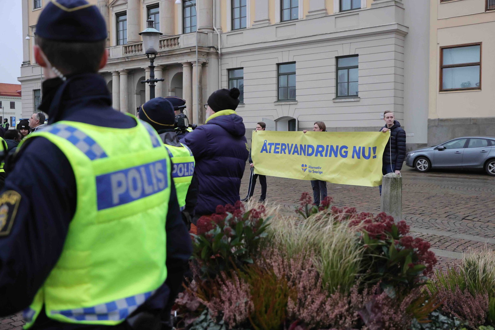 Extremhögern rekryterar på nätet: ”Malande, konstant hjärntvätt”
