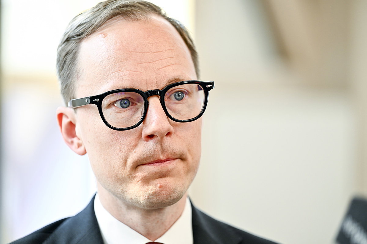 Regeringen skär ned på fristående kurser