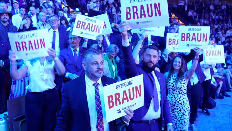 Braun-fans i september 2023. Foto: Czarek Sokolowski/AP.