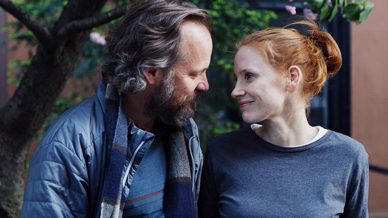 Jessica Chastain och John Peter Sarsgaard i kärleksfilmen ”Memory”. Foto: High frequency entertainment.