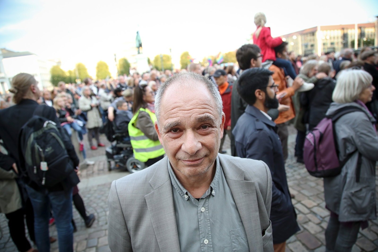 Varför reagerar ingen på islamhatet?