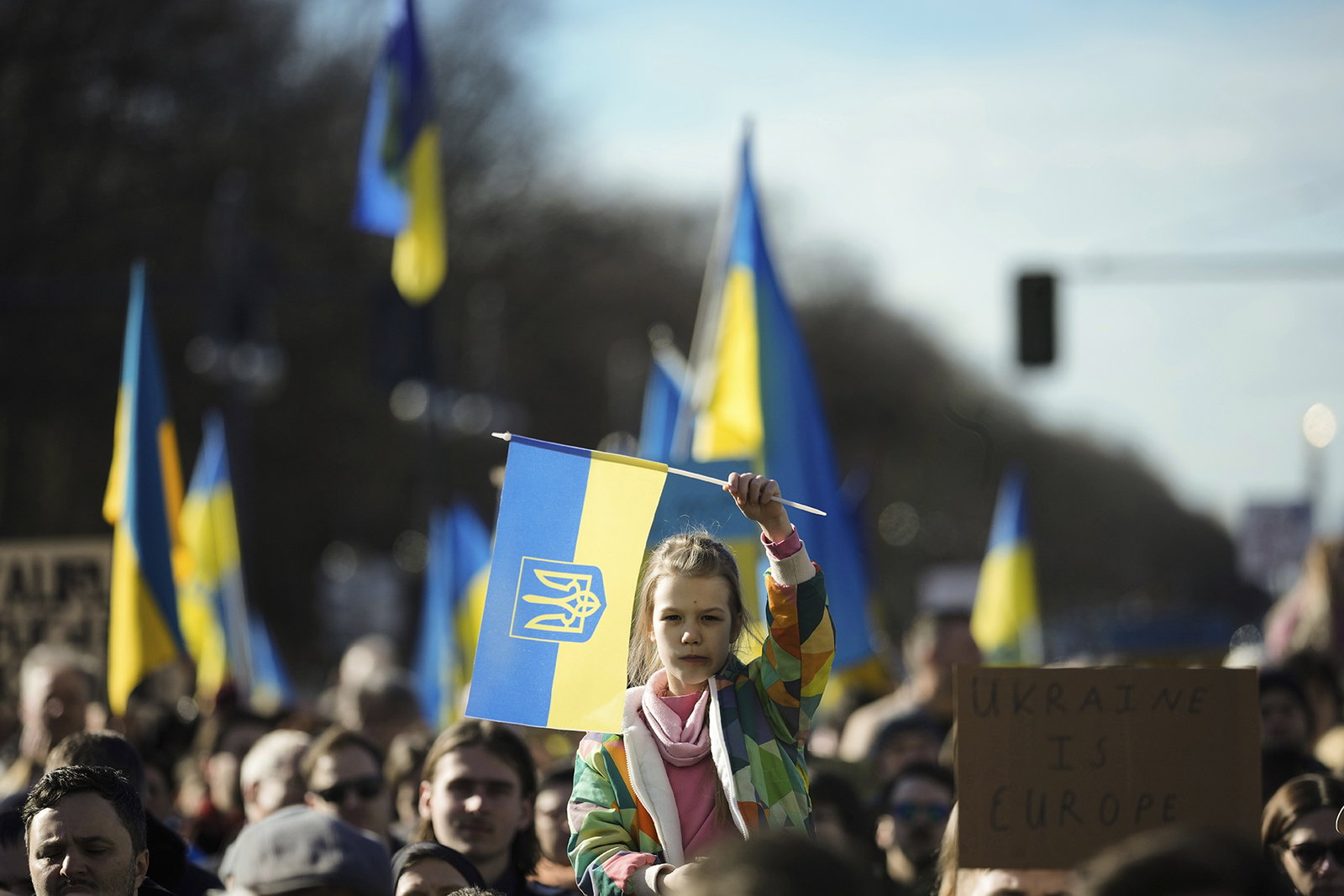 Ukrainastöd splittrar Europas vänster: ”Dubbelmoral”