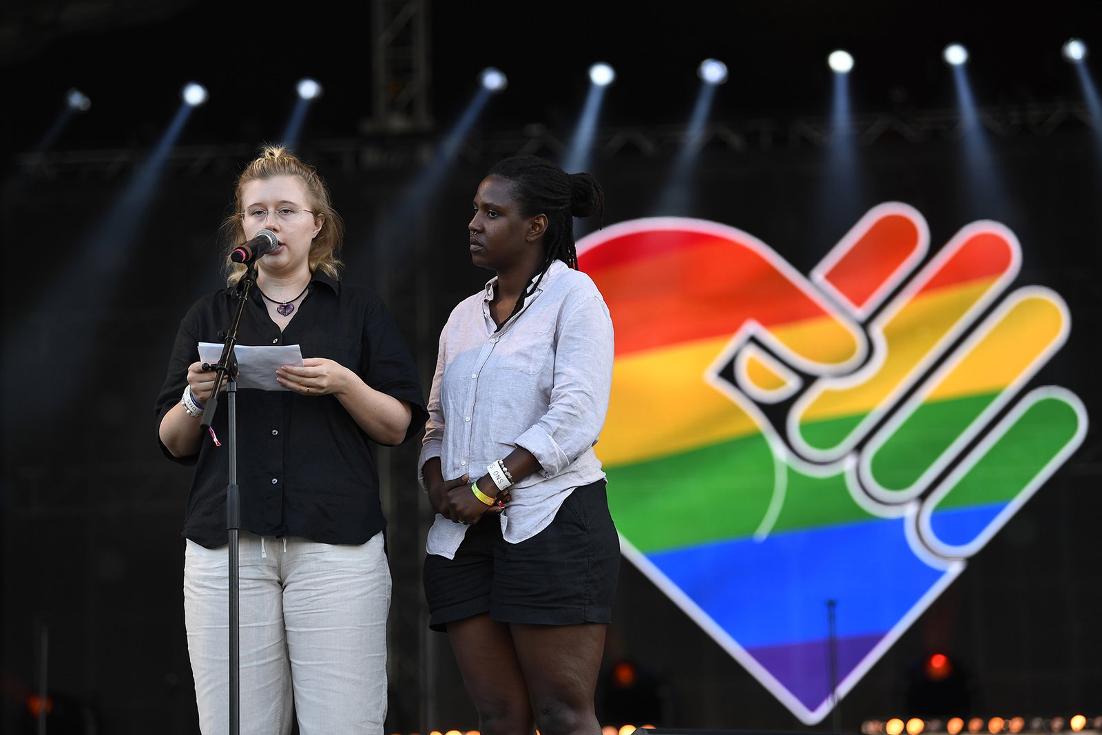 Hbtq-utvisningar kritiseras: ”Strider mot internationell rätt”