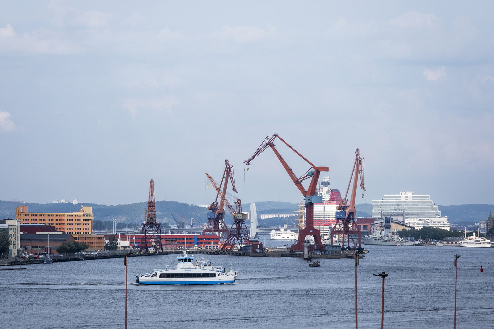 Hamnarbetare blockerar krigshandel med Israel: ”Vansinnig slakt”