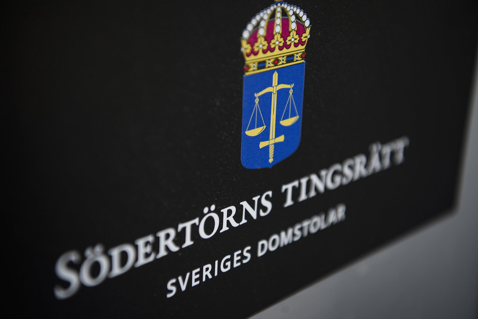 55-åring döms efter hängningshot mot vänsterredaktörer